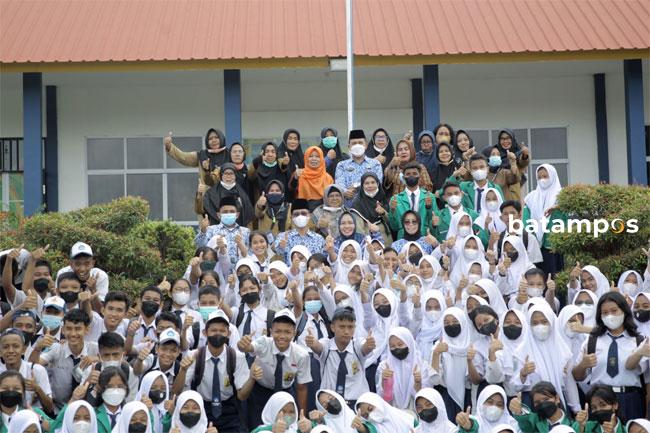 Wakil Wali Kota Batam: Siapkan Siswa Menghadapi Bonus Demografi