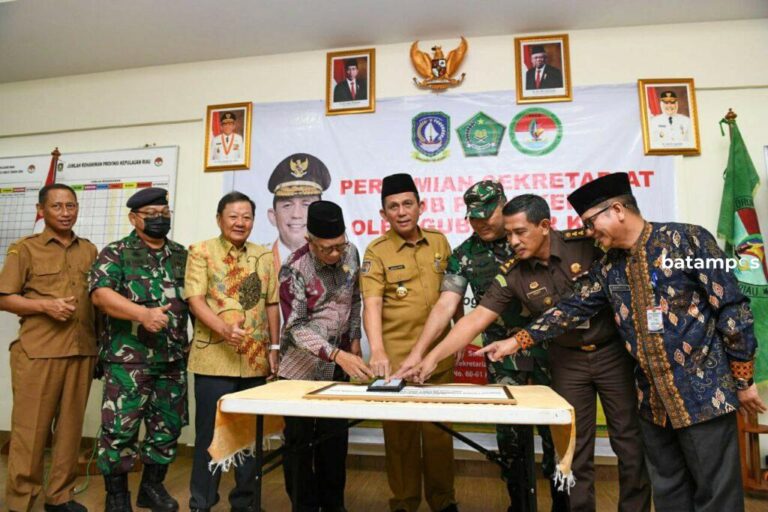 Resmikan Sekretariat FKUB, Gubkepri Ajak Warga Kepri Rawat Kerukunan Beragama