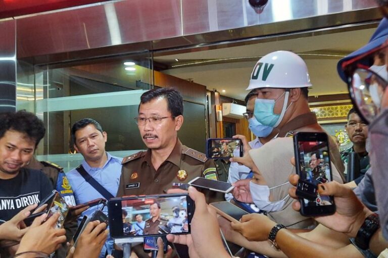 Kejagung Belum Temukan Fakta Muhammad Lutfi Terima Suap