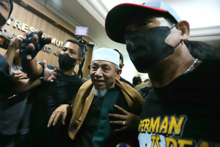Abdul Qodir Baraja Sebar Pamflet Ajak Warga Ikuti Ideologi Khilafah