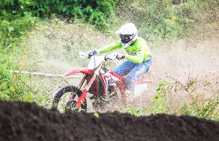 Pebalap Binaan Astra Honda Racing Team Siap Tampil di MXGP Samota