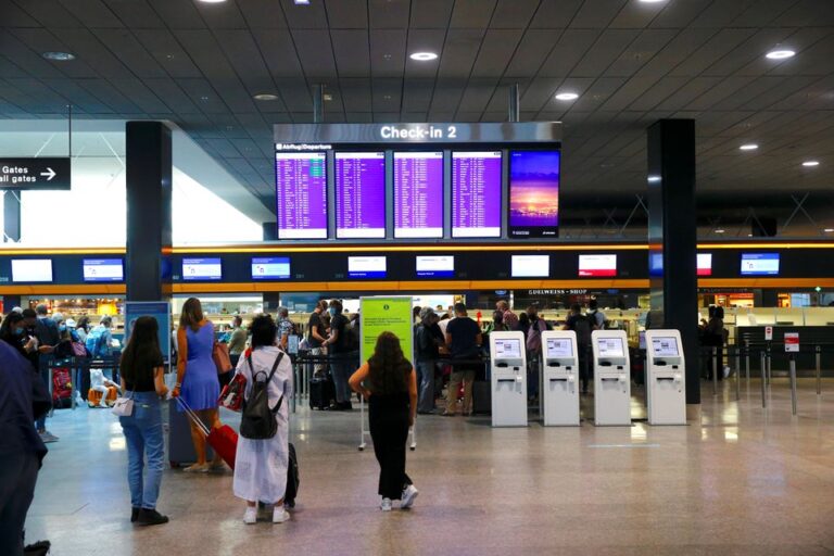 ATC Bermasalah, Bandara Swiss Tutup Wilayah Udara