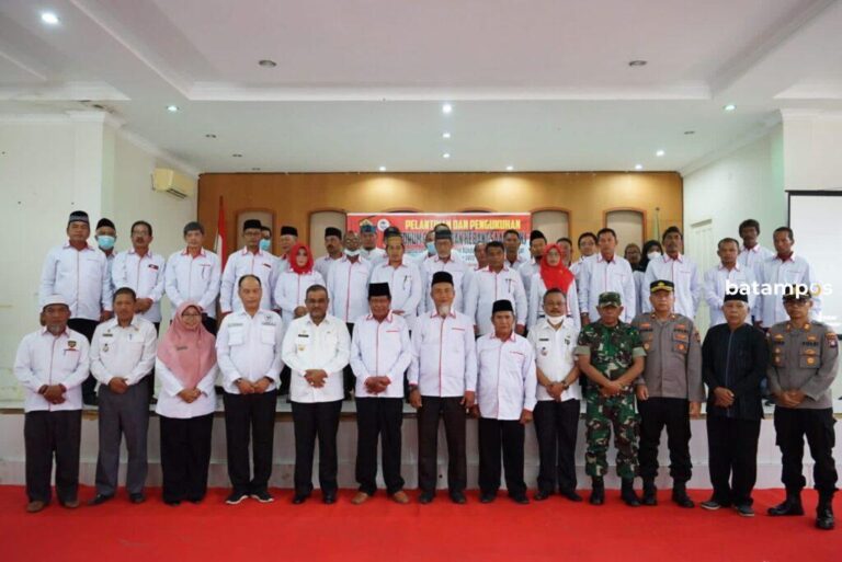 Bupati Karimun Lantik Pengurus FPK Kundur, Kundur Barat dan Ungar
