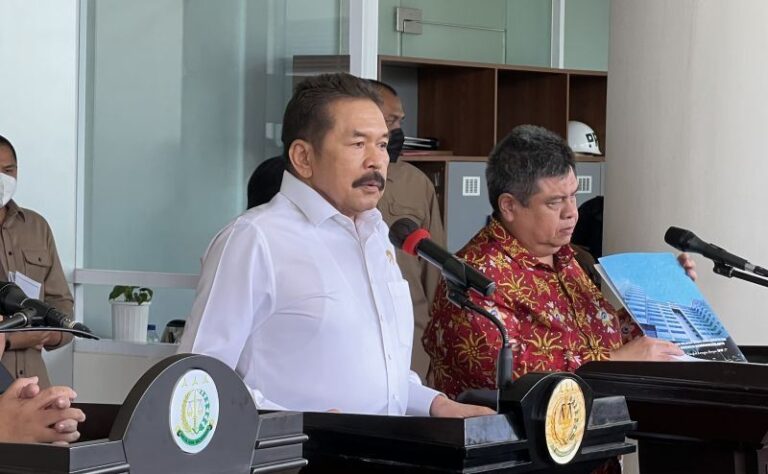 Mmantan Dirut Garuda Ditetapkan Jadi Tersangka Dugaan Korupsi