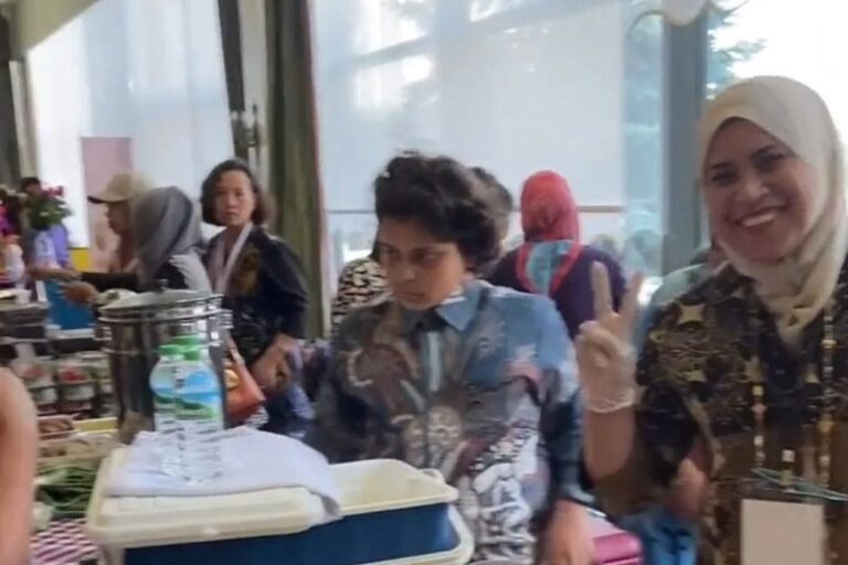 Festival Pasar Senggol di Turki