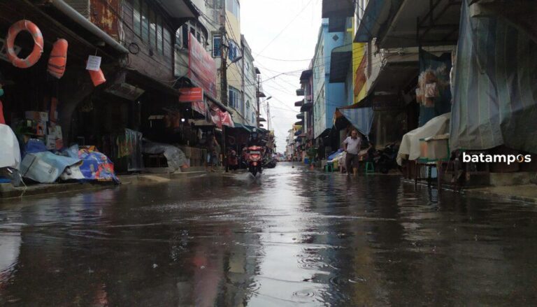 Waspada Banjir Rob 11-19 Juni