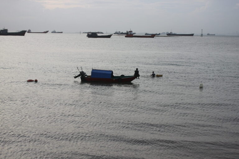 Bangun Kemandirian Masyarakat, Antam Bina Nelayan Pomalaa 
