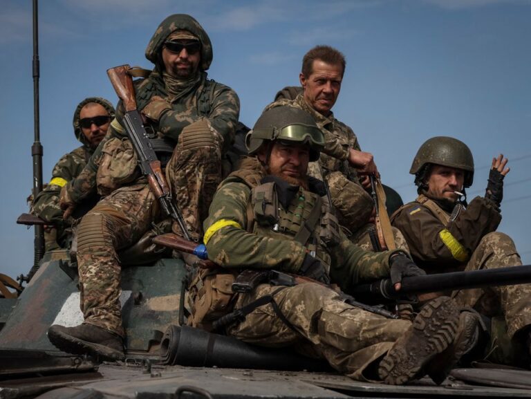 Rusia Ultimatum pasukan Ukraina Menyerah di Sievierodonetsk