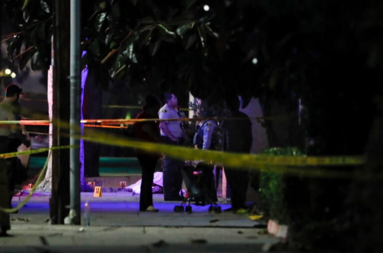 Kasus Penembakan Terjadi di California, Dua Polisi dan 1 Pelaku Tewas