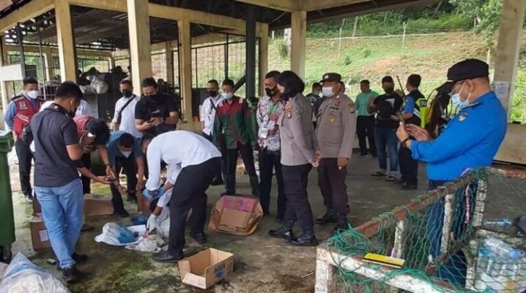 Janin di Bandara Hang Nadim Diduga Diberi Es