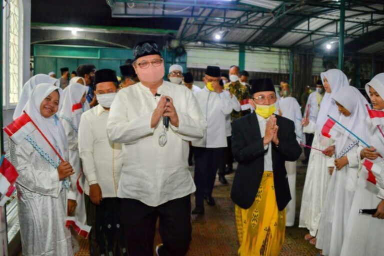 Menko Airlangga Tegaskan Pemerintah Dorong Program Santripreneur Untuk Ciptakan Wirausahawan yang Tangguh