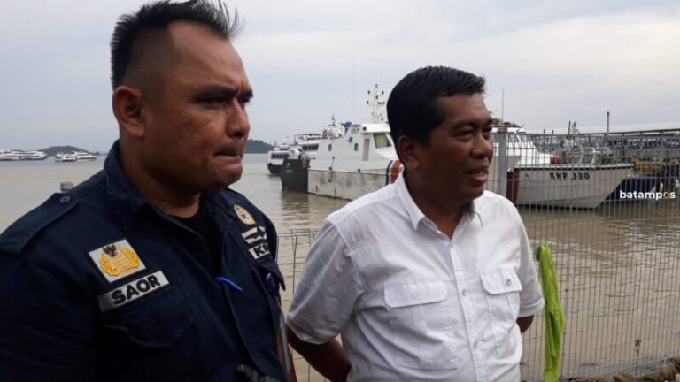 Kapal Diminta Hati-Hati Melewati Titik Kebakaran Dumai Line 5