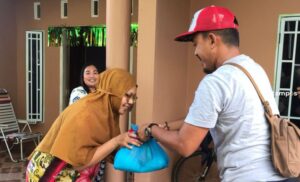 Yayasan MPPI Salurkan 50 Paket Sembako di Toapaya, Bintan
