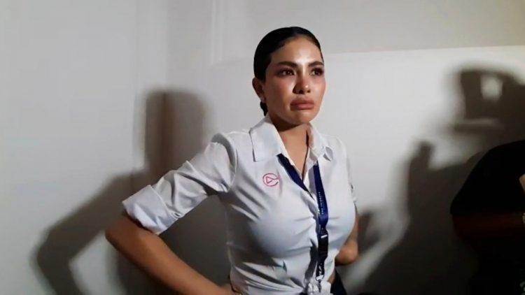 Nikita Mirzani Curhat Rumahnya Didatangi 11 Orang Polisi Jam Tiga Pagi