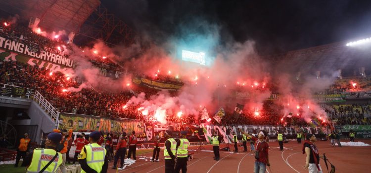 4 Tuan Rumah Piala Presiden, Persib Paling Sibuk