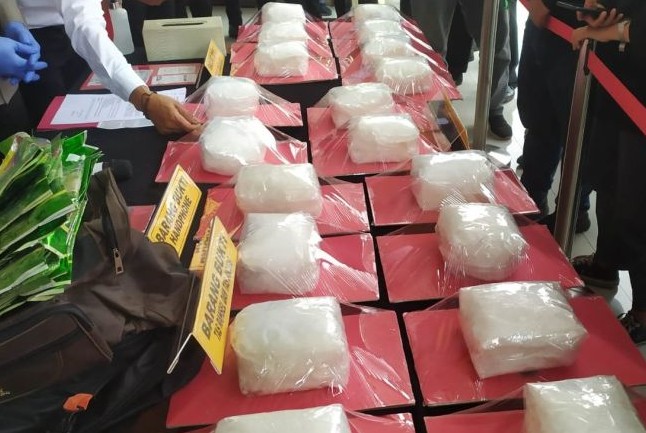 Polrestabes Sita 20 Kg Sabu-Sabu yang Akan Diedarkan di Bandung