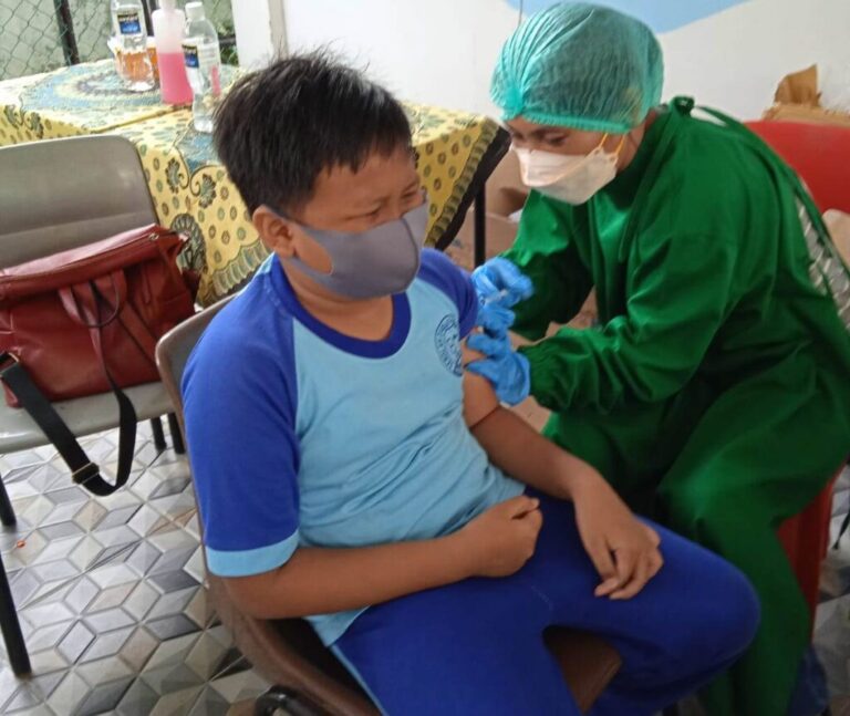 P2G Desak Pemerintah Penuhi Cakupan Vaksin Anak