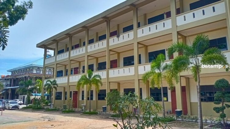 Pakai Gedung Tiga Lantai Bantuan dari PUPR, MAN 1 Batam Terima Siswa Baru Sebanyak Ini