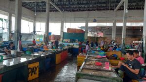 Roby Berharap Keluhan Pedagang Pasar Ikan Barek Motor Kijang Didengar Plt Bupati Bintan