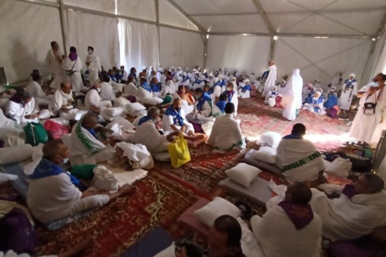 27 Jemaah Dibadalhajikan