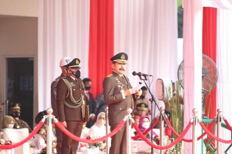 Jaksa Agung: Jangan Rusak Kepercayaan Masyarakat