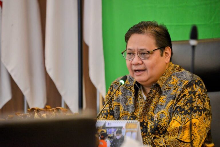 Terkait PMK, Menko Airlangga Dorong Percepatan Vaksinasi Hewan