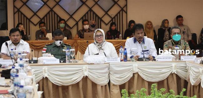 Kepala BP Batam Apresiasi Jumlah Bibit Jati Emas Melebihi Target