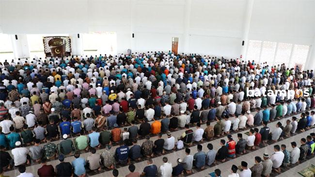 BP Batam Gelar Salat Id Perdana di Masjid Tanjak 