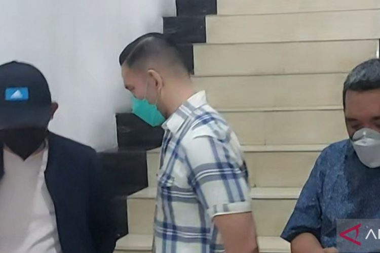 Buronan Pencucian Uang Senilai Rp 400 M Ditangkap Tim Kejaksaan