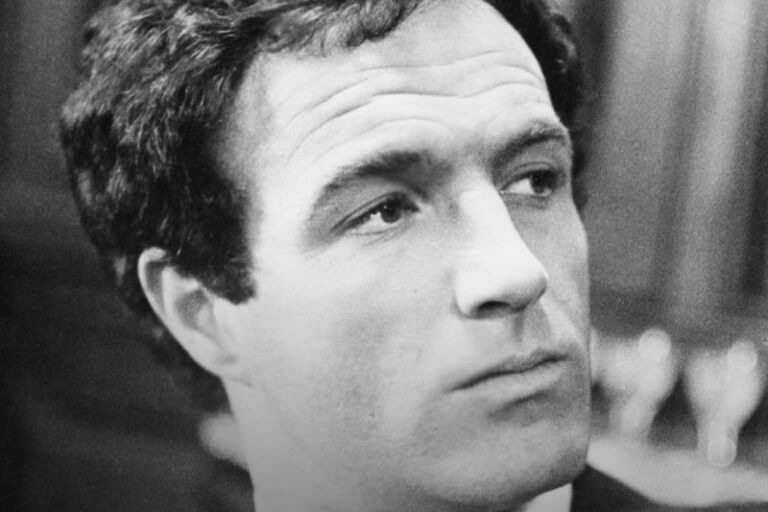 James Caan Tutup Usia