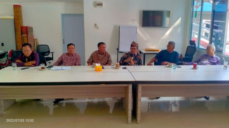 Zuriat dan Kerabat Kesultanan Riau Lingga Berhimpun, Perkuat Peran, Revisi Nama Organisasi