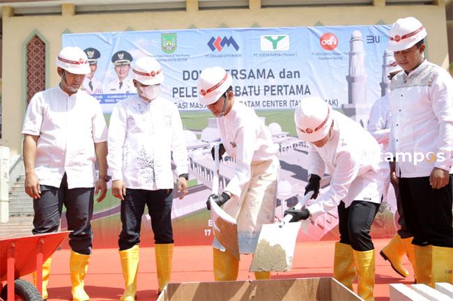 Pembangunan Masjid Sementara Molor Dari Jadwal, Ini Penyebabnya