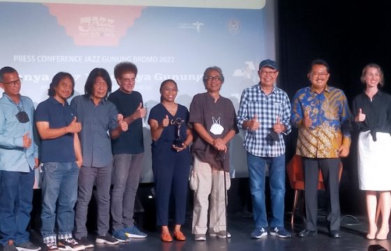 Festival Jazz Gunung Bromo 2022 Bakal Dimeriahkan Achmad Albar Hingga Musisi Perancis, Ini Harga Tiketnya