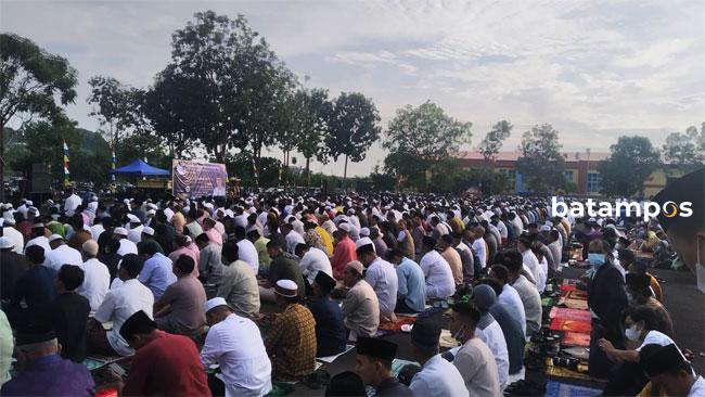 Salat Iduladha di Temenggung Abdul Jamal Disesaki Jamaah