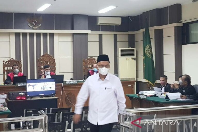Sejumlah Pejabat UIN Semarang Disanksi Terkait Suap Dosen