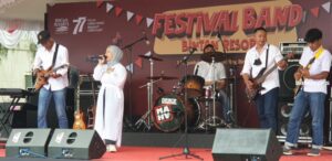 Pengunjung Lagoi Bay Terhibur Festival Band Bintan Resort