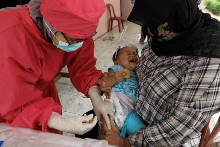 1,7 Juta Bayi Belum Dapat Imunisasi Dasar