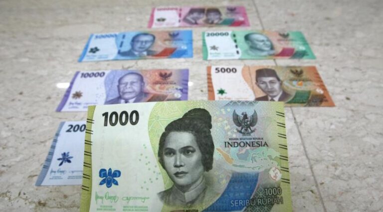 Luncurkan 7 Pecahan Uang Baru