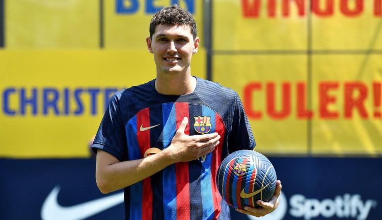 Barcelona Terancam Kehilangan Kessie dan Christensen