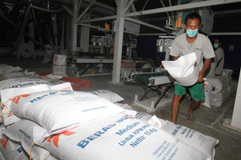 Bulog Klaim Beras Sudah Diganti