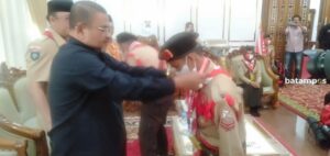 Bupati Karimun Lepas 23 Peserta Pramuka Jamnas XI