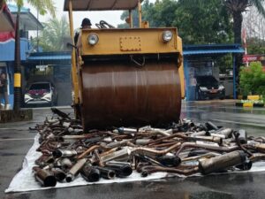 Polres Karimun Musnahkan Ratusan Knalpot Racing