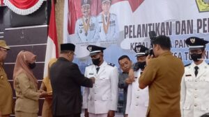Bupati Karimun Lantik 5 Kades Terpilih