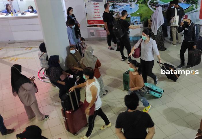 Akhir Pekan, Penumpang Pelabuhan Internasional Tidak Ada Peningkatan