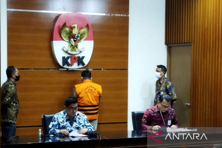 Mantan Wakil Ketua DPRD Tulungagung Ditahan Terkait Kasus Suap