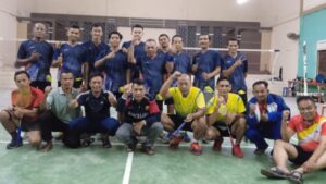 Jalin Silaturahmi, PB Campuran Sawang Gelar Badminton Persahabatan