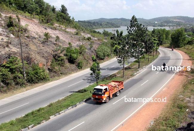 Hutan Bukit Daeng Dibabat Jadi Kaveling