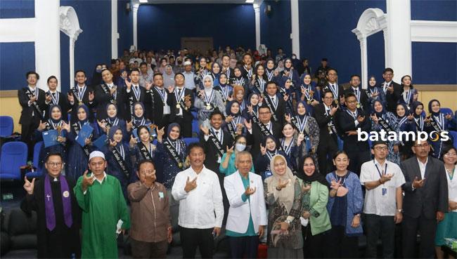 Pesan Wali Kota Batam untuk Lulusan Fakultas Kedokteran Uniba