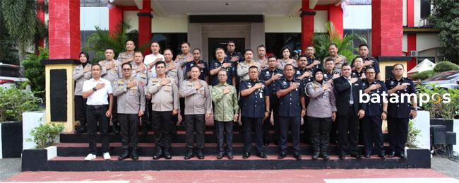 Kapolda Kepri Terima Kunjungan Ketua Polisi Malaysia, Ini yang Dibahas