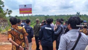 Belasan Lokasi Eks Tambang Bauksit di Bintan Disegel